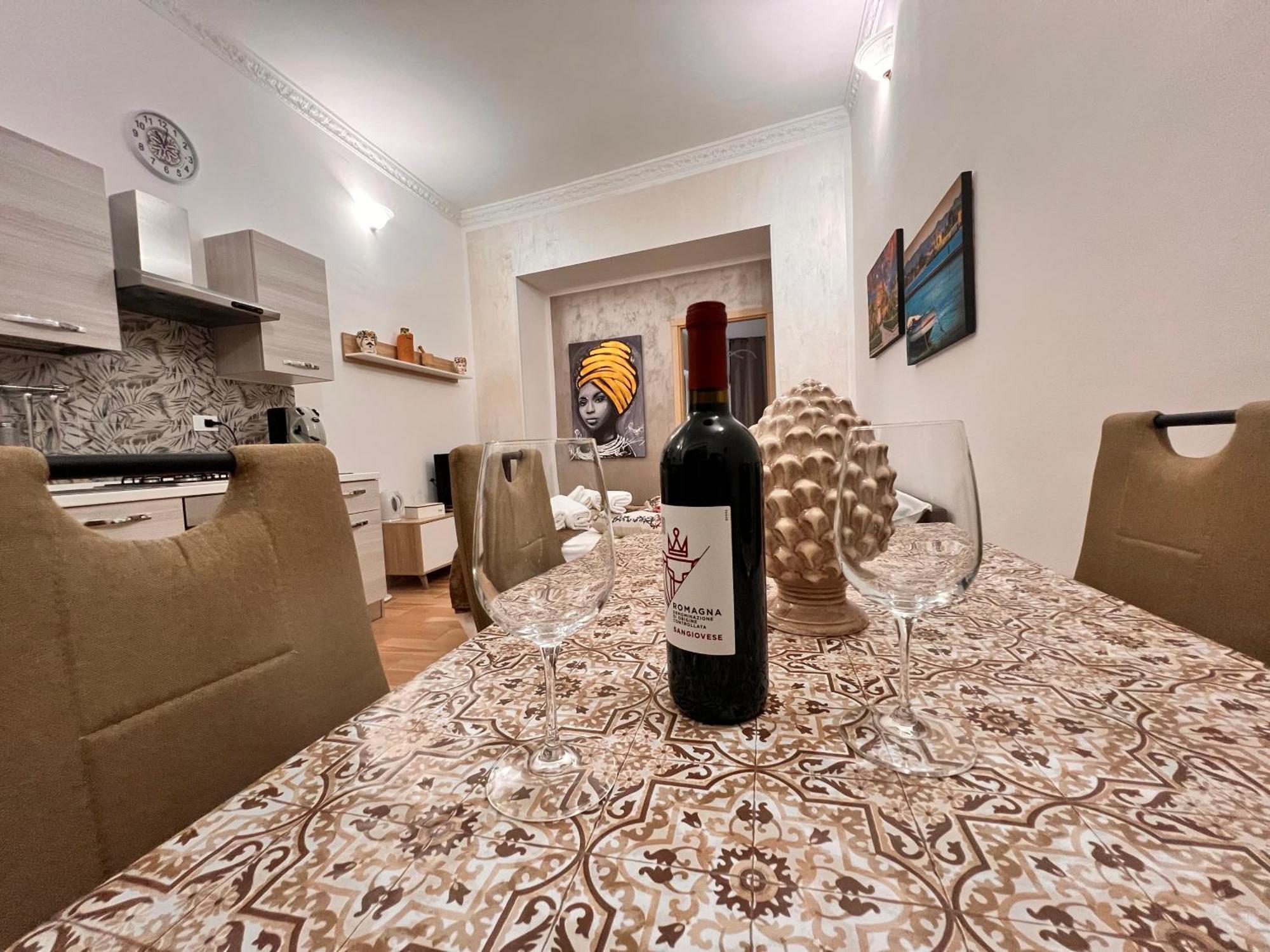 Monteleone Centro Apartment *