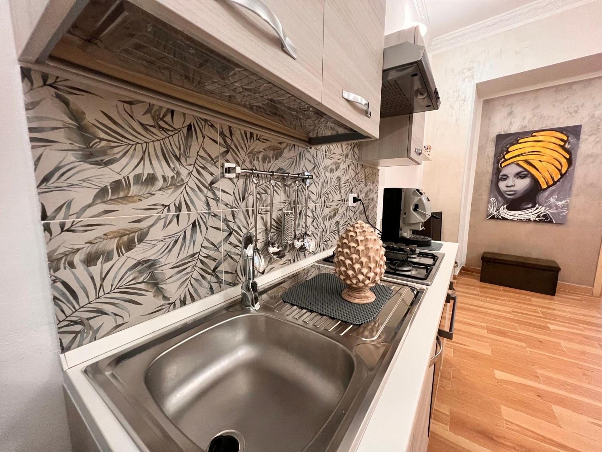 Monteleone Centro Apartment *